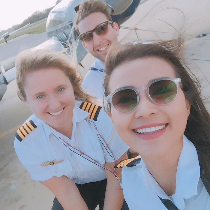 Diệu Thuý: Diễn viên xinh đẹp lấy chồng Tây, bỏ showbiz làm phi công - Ảnh 14. Diệu Thuý: Diễn viên xinh đẹp lấy chồng Tây, bỏ showbiz làm phi công - Ảnh 14.
