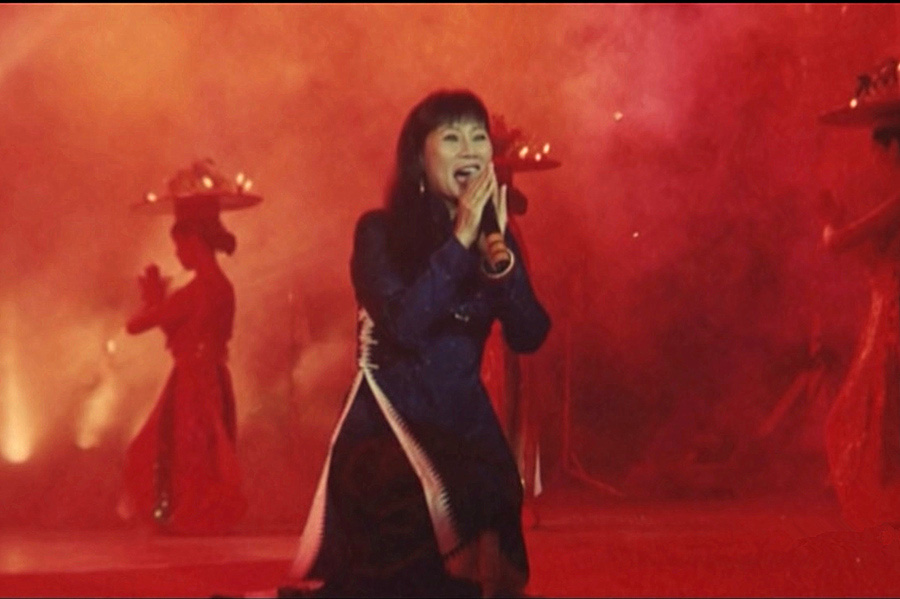 &lsquo;Người đ&agrave;n b&agrave; h&aacute;t&rsquo; L&ecirc; Dung, t&agrave;i sắc v&agrave; đa đoan - Ảnh 5.