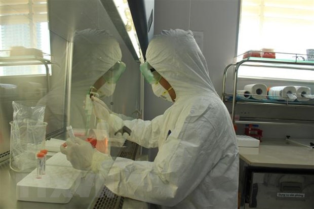 Thêm 3 bệnh viện ở TP.HCM được xét nghiệm, sàng lọc SARS-CoV-2 - Ảnh 2.