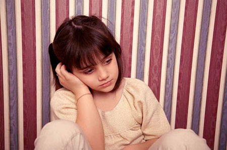 Làm gì khi con bạn lo lắng, căng thẳng hoặc dễ bị kích động trong mùa dịch COVID-19? - Ảnh 3.