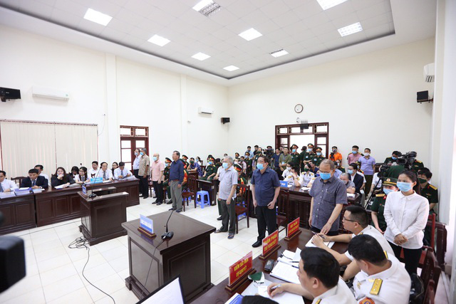 Quân chủng Hải quân đề nghị giảm nhẹ hình phạt cho cự Đô đốc Nguyễn Văn Hiến - Ảnh 1.