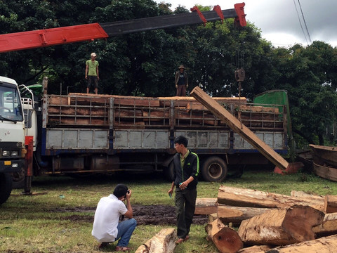 Chân dung giang hồ cộm cán Hùng si đa với bỏ bọc bên ngoài như doanh nhân - Ảnh 3.