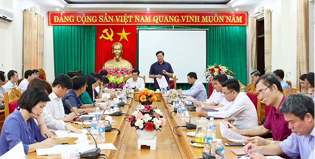 Thứ trưởng Đỗ Xuân Tuyên: Chất lượng y tế cơ sở của Hà Tĩnh nâng lên rõ rệt - Ảnh 1.
