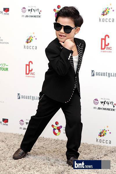 Cậu bé gốc Việt trong ‘Gangnam Style’ thay đổi như thế nào sau 8 năm? - Ảnh 7.