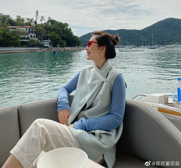 Hình ảnh ăn chơi hưởng thụ cuộc sống của vợ đại gia Taobao khiến dân mạng bình luận hơn hẳn cô bồ - Ảnh 4.