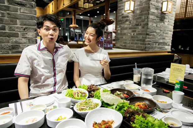 Thuý Vân để lộ bụng to rõ, còn bật mí đang cùng ông xã chuẩn bị lễ cưới: Liệu có song hỷ không đây? - Ảnh 1. Thuý Vân để lộ bụng to rõ, còn bật mí đang cùng ông xã chuẩn bị lễ cưới: Liệu có song hỷ không đây? - Ảnh 1.