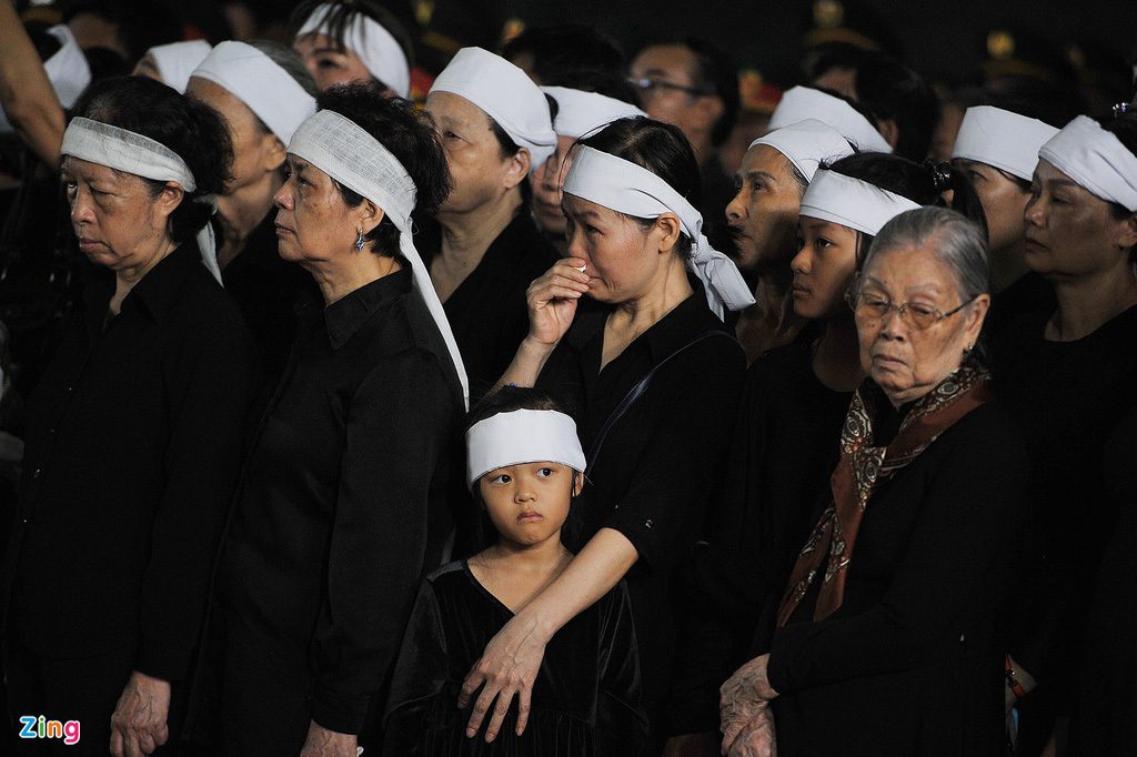 Ông Mười Hương về với đất mẹ - Ảnh 6. Ông Mười Hương về với đất mẹ - Ảnh 6.