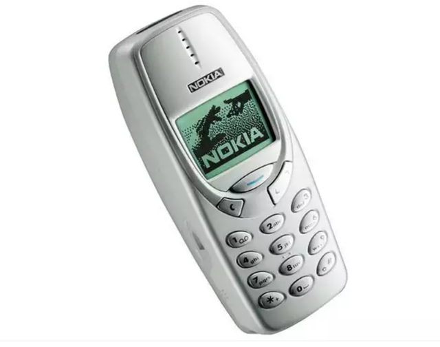 Nokia 1100, Moto RAZR và những chú dế độc đáo trước kỷ nguyên smartphone - Ảnh 3.