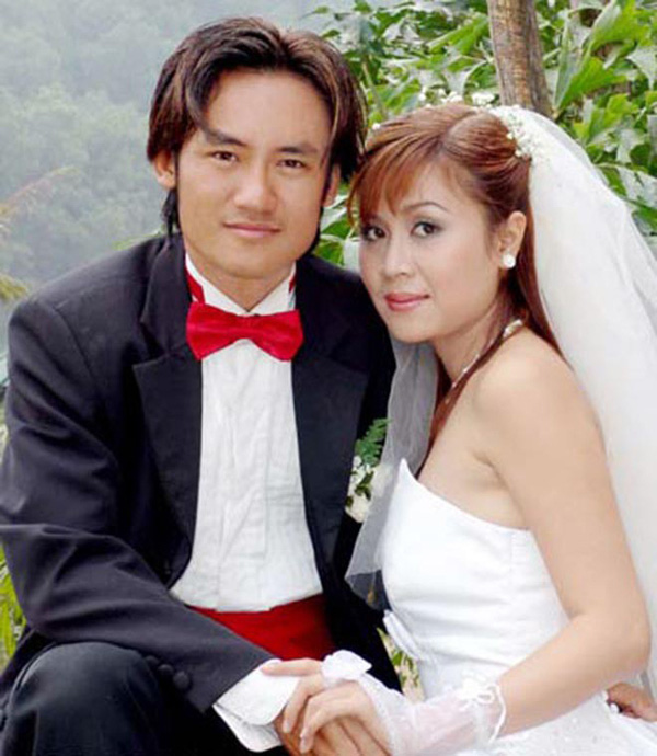 Hôn nhân gây tò mò của cặp chị em Lưu Thiên Hương - Lưu Hương Giang - Ảnh 2.