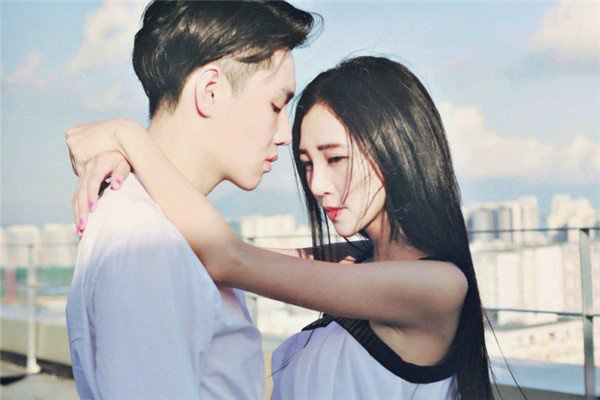 Yêu nhau mới được một tuần mà người yêu đã chở thẳng đến nhà nghỉ, trước khi vào, tôi nói một câu khiến anh ấy lặng lẽ quay đầu xe - Ảnh 1. Yêu nhau mới được một tuần mà người yêu đã chở thẳng đến nhà nghỉ, trước khi vào, tôi nói một câu khiến anh ấy lặng lẽ quay đầu xe - Ảnh 1.