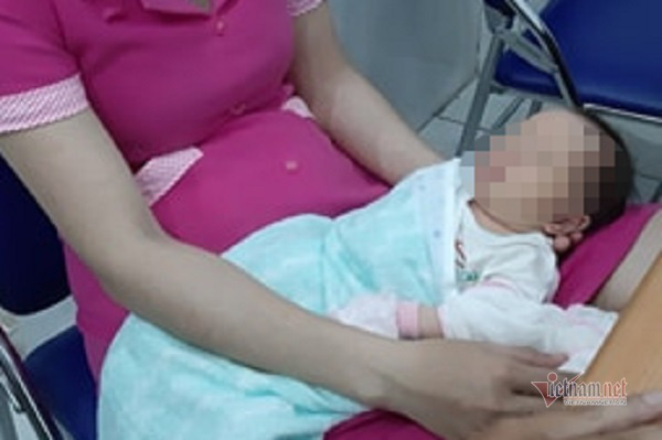 Tìm người mẹ bỏ lại bé gái sơ sinh trong bệnh viện ở Sài Gòn - Ảnh 1.
