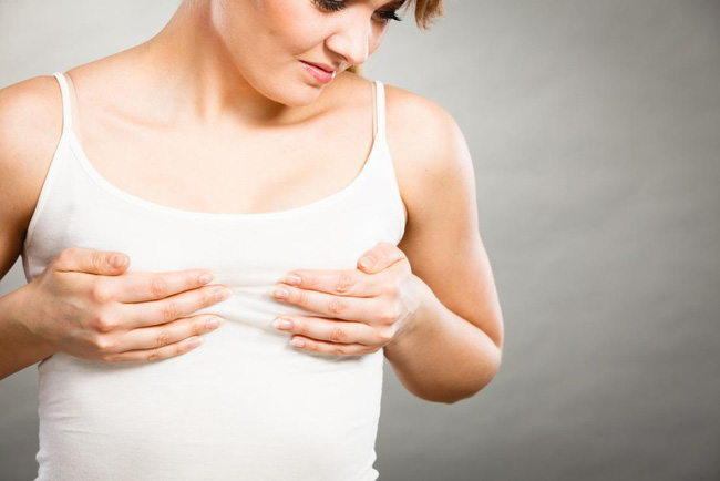 Giải thích của chuyên gia về những trường hợp khiến nhũ hoa bị cứng và điều này có đáng ngại hay không - Ảnh 2. Giải thích của chuyên gia về những trường hợp khiến nhũ hoa bị cứng và điều này có đáng ngại hay không - Ảnh 2.