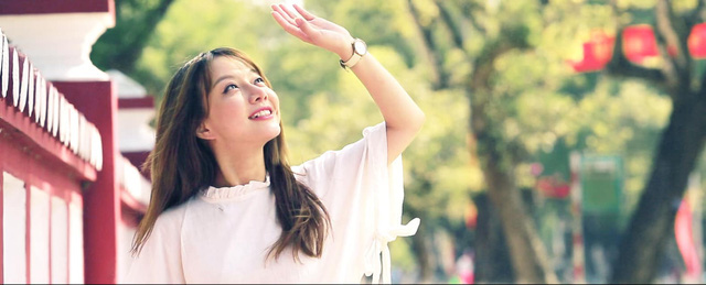 Sự nghiệp đang đỉnh cao, nữ MC xinh đẹp của VTV gây sốc khi tiết lộ có thể bị mù - Ảnh 3. Sự nghiệp đang đỉnh cao, nữ MC xinh đẹp của VTV gây sốc khi tiết lộ có thể bị mù - Ảnh 3.