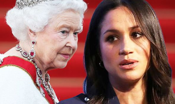 Đẳng cấp như Nữ hoàng Anh: Trị cháu dâu Meghan Markle chỉ bằng một thái độ duy nhất, đủ khiến cô tức tối nhưng không làm gì được - Ảnh 2.