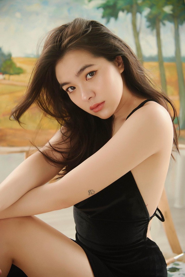 Nữ sinh Hà Nội xinh đẹp, học giỏi, tự kiếm tiền mua nhà ở tuổi 19  - Ảnh 2.