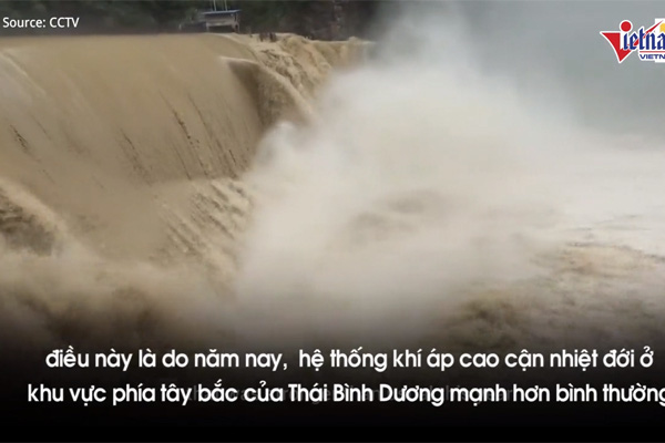 Lũ lụt tồi tệ ở Trung Quốc: Một con đập bị vỡ, nguy cơ thảm họa khủng khiếp đe dọa giết chết hàng chục ngàn người - Ảnh 4.