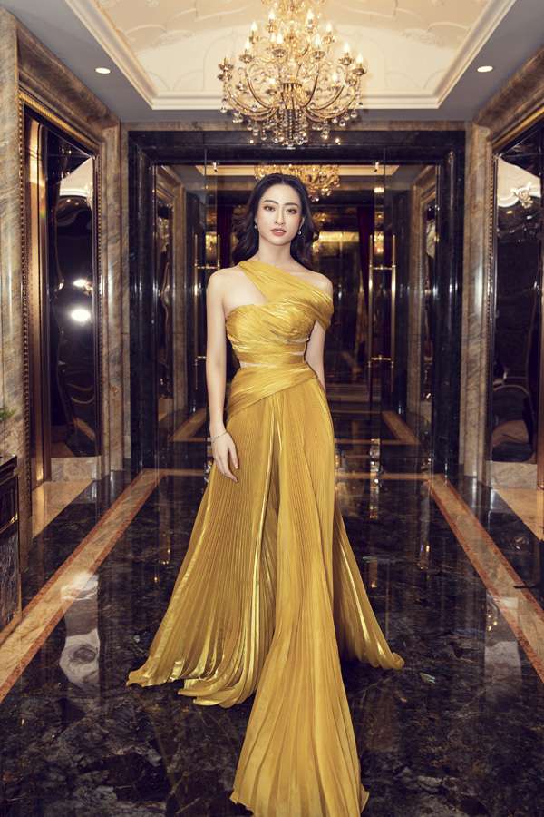 Nhan sắc người đẹp Cao Bằng vừa đăng quang Hoa hậu đã làm giám đốc dự án bất động sản - Ảnh 6.