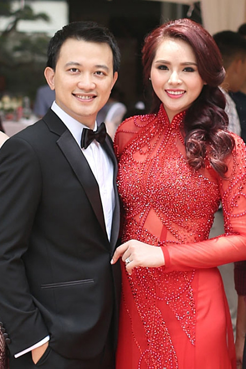 Hoa khôi Lại Hương Thảo kiện chồng cũ - Ảnh 1. Hoa khôi Lại Hương Thảo kiện chồng cũ - Ảnh 1.