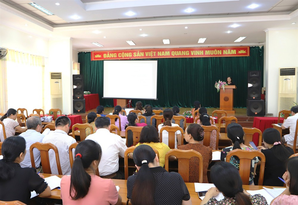 Bắc Giang đẩy mạnh các hoạt động truyền thông chăm sóc sức khỏe người cao tuổi - Ảnh 2. Bắc Giang đẩy mạnh các hoạt động truyền thông chăm sóc sức khỏe người cao tuổi - Ảnh 2.