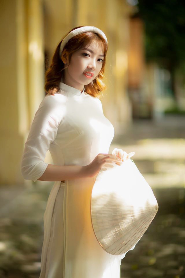 Cô gái gốc Lào thi Hoa hậu Việt Nam 2020 - Ảnh 1.