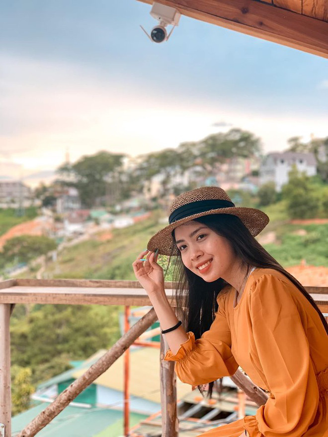 Những nữ sinh giành học bổng, thi hoa hậu - Ảnh 3. Những nữ sinh giành học bổng, thi hoa hậu - Ảnh 3.