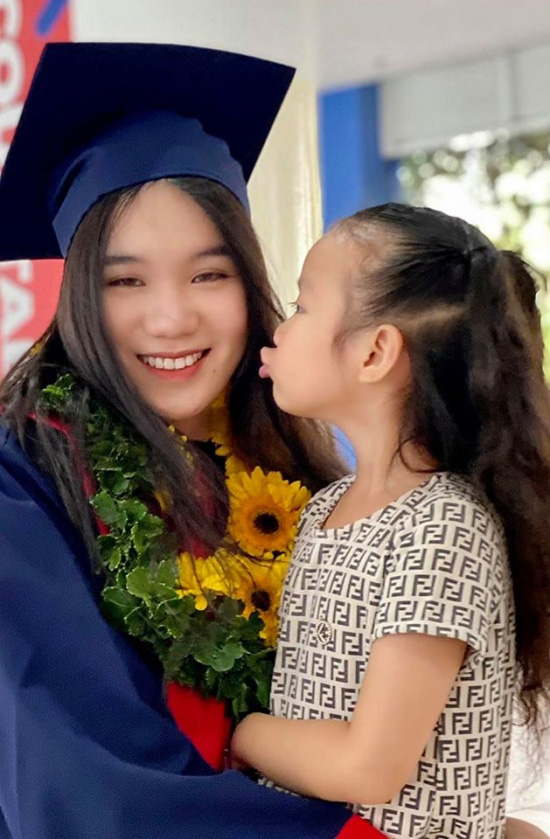 Con gái Trịnh Kim Chi đạt học sinh giỏi 12 năm liền - Ảnh 5.