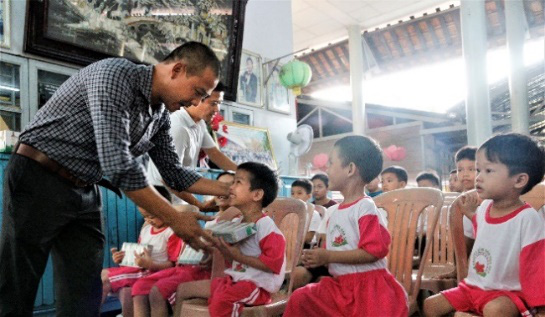 Quỹ sữa vươn cao Việt Nam: vượt trở ngại COVID để mang 1,7 triệu ly sữa đến trẻ em khó khăn - Ảnh 7.