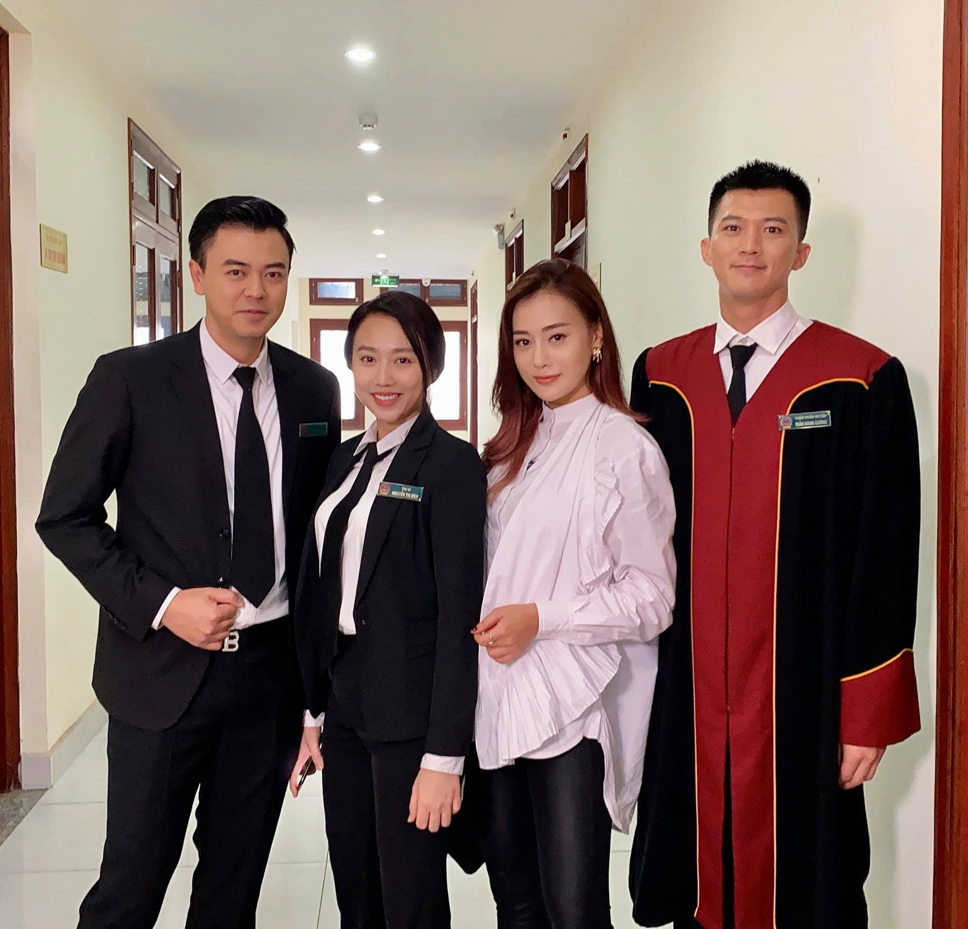 Nữ diễn viên thư ký tòa án “Lựa chọn số phận tâm sự từng “ngộp thở với một số cảnh quay - Ảnh 2. Nữ diễn viên thư ký tòa án “Lựa chọn số phận tâm sự từng “ngộp thở với một số cảnh quay - Ảnh 2.