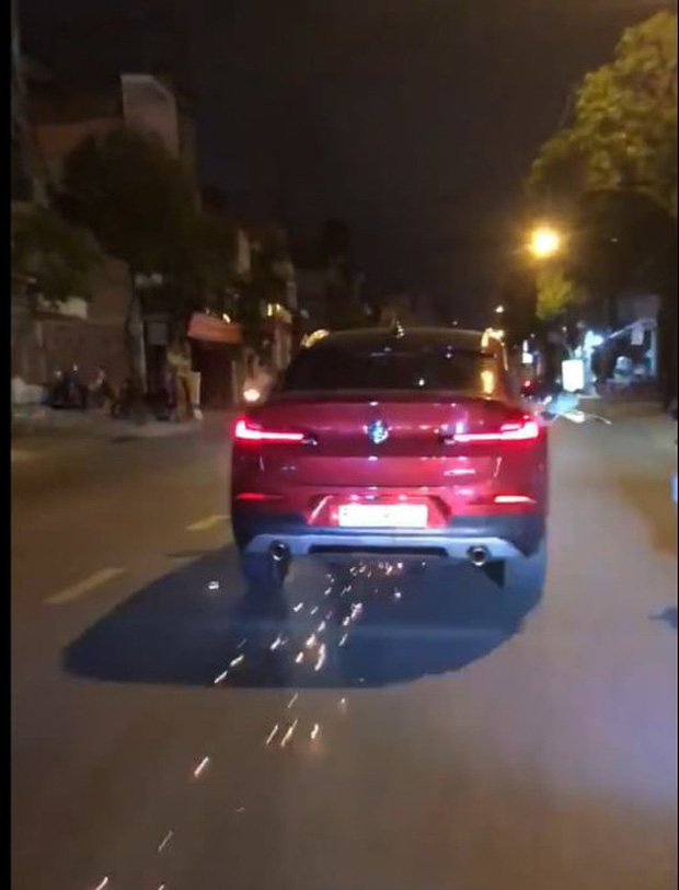 Thông tin mới nhất vụ nữ tài xế lái BMW gây náo loạn đường phố - Ảnh 2.