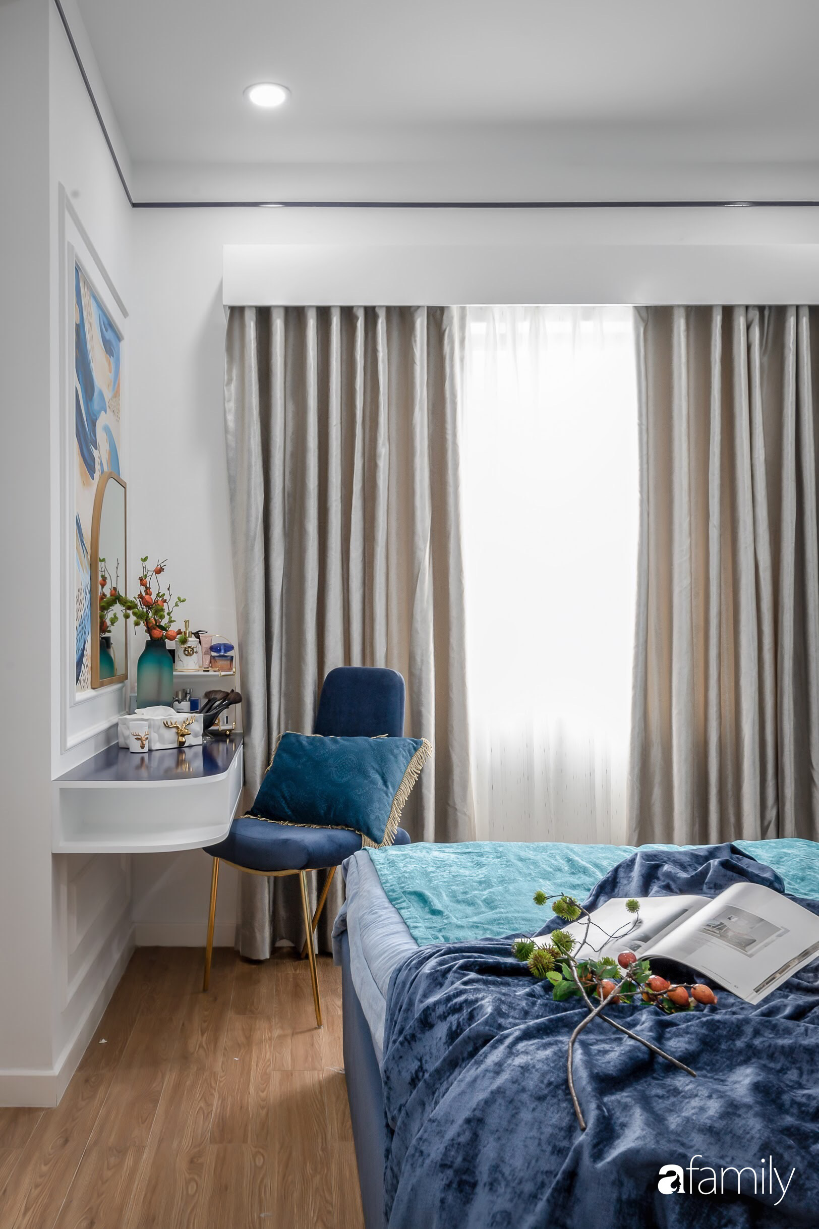 Căn hộ 60m² đẹp cá tính với điểm nhấn màu xanh sang trọng có chi phí hoàn thiện 300 triệu đồng ở TP. HCM - Ảnh 20. Căn hộ 60m² đẹp cá tính với điểm nhấn màu xanh sang trọng có chi phí hoàn thiện 300 triệu đồng ở TP. HCM - Ảnh 20.