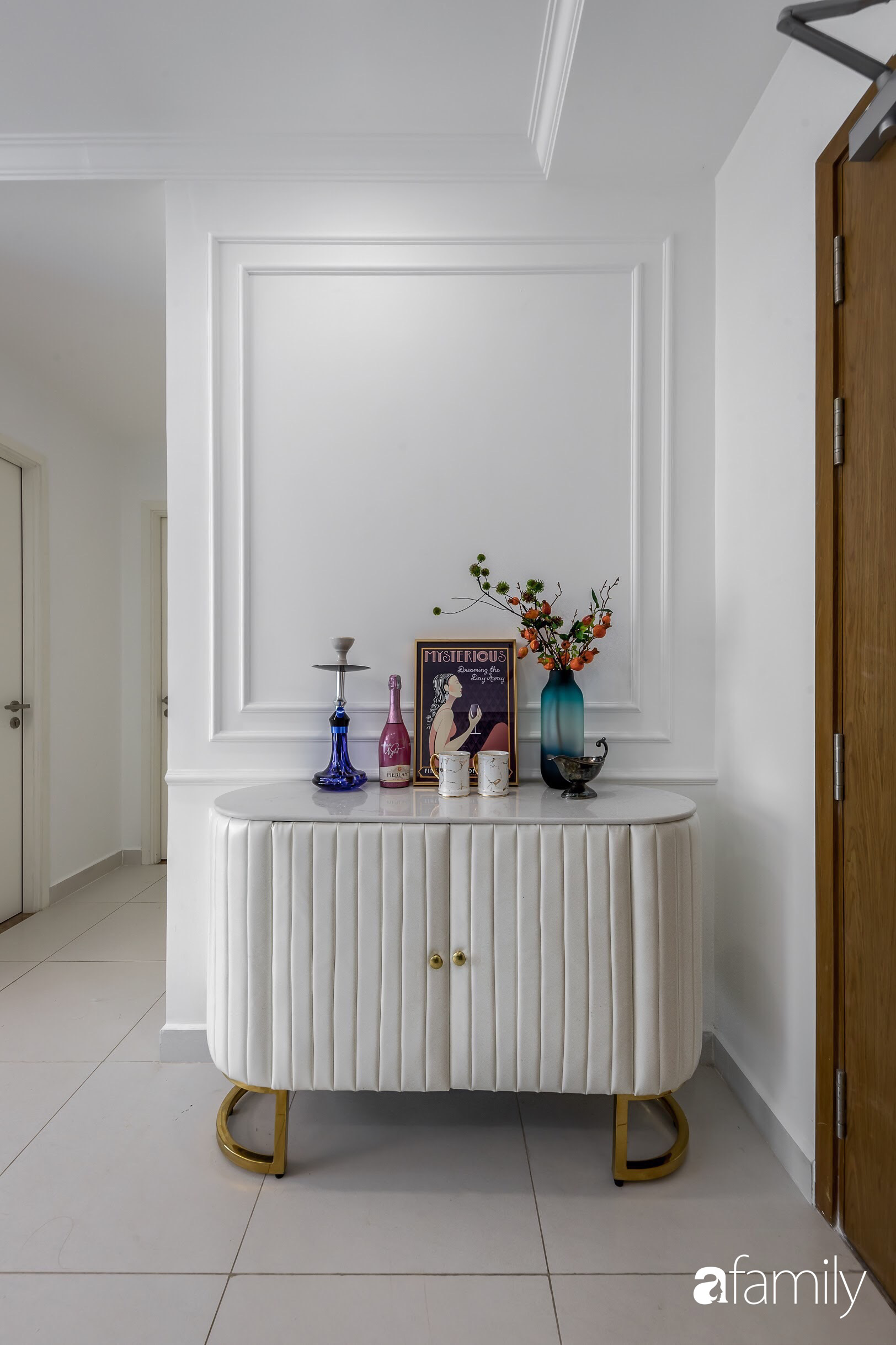 Căn hộ 60m² đẹp cá tính với điểm nhấn màu xanh sang trọng có chi phí hoàn thiện 300 triệu đồng ở TP. HCM - Ảnh 7. Căn hộ 60m² đẹp cá tính với điểm nhấn màu xanh sang trọng có chi phí hoàn thiện 300 triệu đồng ở TP. HCM - Ảnh 7.