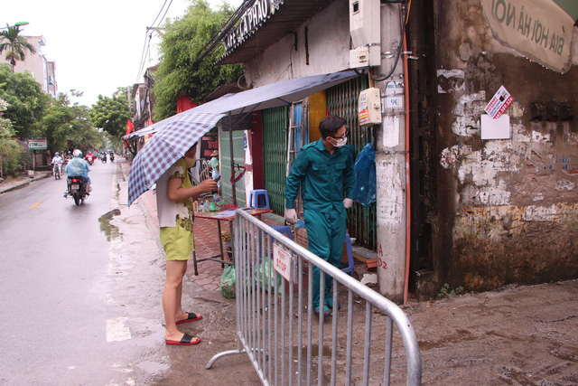 Một trường hợp sống cùng toà nhà với BN714 ở Hà Nội đã bỏ trốn - Ảnh 3.