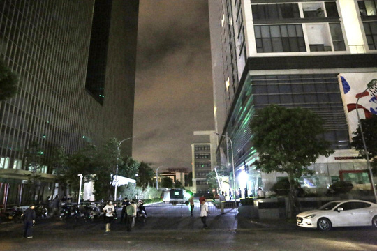 Hé lộ nguyên nhân đôi nam nữ nhảy từ tầng 35 chung cư cao tầng ở Hà Nội xuống đất - Ảnh 2.