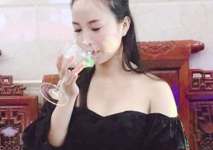 Khởi tố hot girl bán bánh mướt cầm đầu đường dây lô đề 126 tỷ - Ảnh 1.