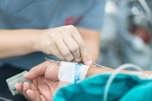 Ngất xỉu liên tục, đi khám suốt 19 năm, cậu bé được phát hiện là người duy nhất trên thế giới mắc cùng lúc 2 bệnh hiếm - Ảnh 3. Ngất xỉu liên tục, đi khám suốt 19 năm, cậu bé được phát hiện là người duy nhất trên thế giới mắc cùng lúc 2 bệnh hiếm - Ảnh 3.