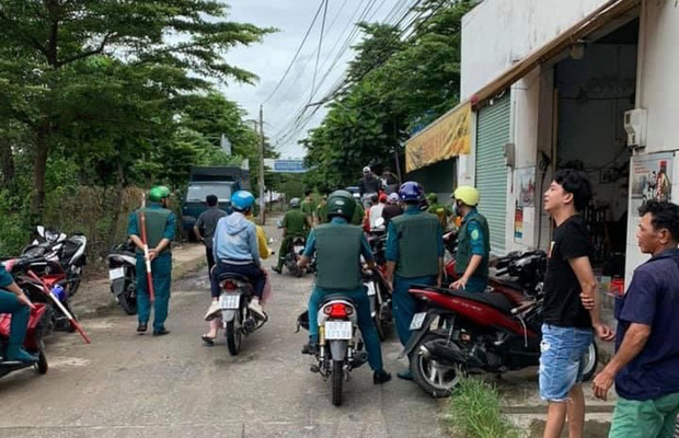 Ngăn chặn thành công hàng chục thanh niên mang tuýp sắt gắn vật nhọn dàn trận chuẩn bị hỗn chiến - Ảnh 1.