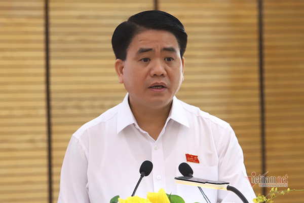 Tạm đình chỉ tư cách đại biểu HĐND TP Hà Nội với ông Nguyễn Đức Chung - Ảnh 2.