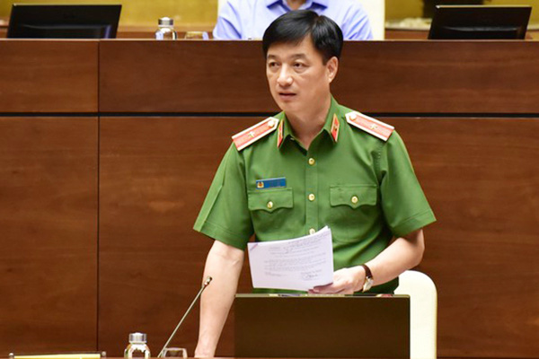 Bộ Công an cam kết số hóa dữ liệu để bỏ sổ hộ khẩu từ 1/7/2021 - Ảnh 4.