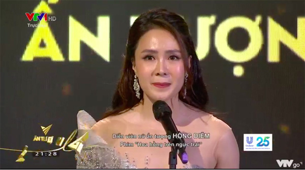 Tuổi 38 tuổi viên mãn của Hồng Diễm - nữ diễn viên thắng đậm ở VTV Awards 2020 - Ảnh 1.