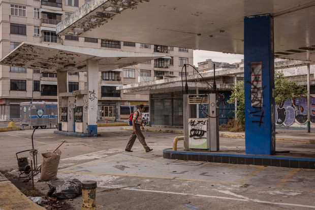 Cảnh hoang tàn tại vương quốc dầu mỏ Venezuela - Ảnh 5. Cảnh hoang tàn tại vương quốc dầu mỏ Venezuela - Ảnh 5.