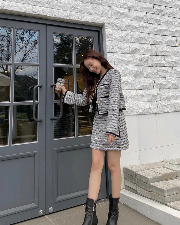 12 outfit max sành điệu của hội gái Hàn sang chảnh, học theo ngay để có style chuẩn đẹp cho năm mới - Ảnh 4. 12 outfit max sành điệu của hội gái Hàn sang chảnh, học theo ngay để có style chuẩn đẹp cho năm mới - Ảnh 4.