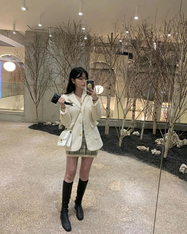12 outfit max sành điệu của hội gái Hàn sang chảnh, học theo ngay để có style chuẩn đẹp cho năm mới - Ảnh 7. 12 outfit max sành điệu của hội gái Hàn sang chảnh, học theo ngay để có style chuẩn đẹp cho năm mới - Ảnh 7.