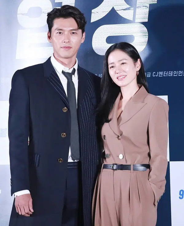 Son Ye Jin đổi đủ kiểu tóc khi sánh bước bên Hyun Bin, còn ở cạnh Jung Hae In hay So Ji Sub thì để mãi một kiểu giản đơn - Ảnh 9.