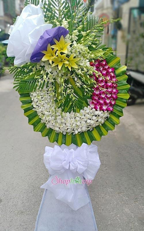 Shop Hoa VIP – Nhận đặt và giao vòng hoa tang lễ tại TPHCM nhanh chóng - Ảnh 1.