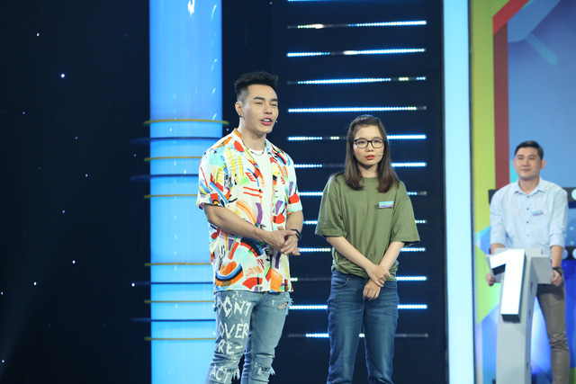 Nữ sinh RMIT bỏ về khi chơi gameshow do Lê Dương Bảo Lâm làm MC - Ảnh 2.