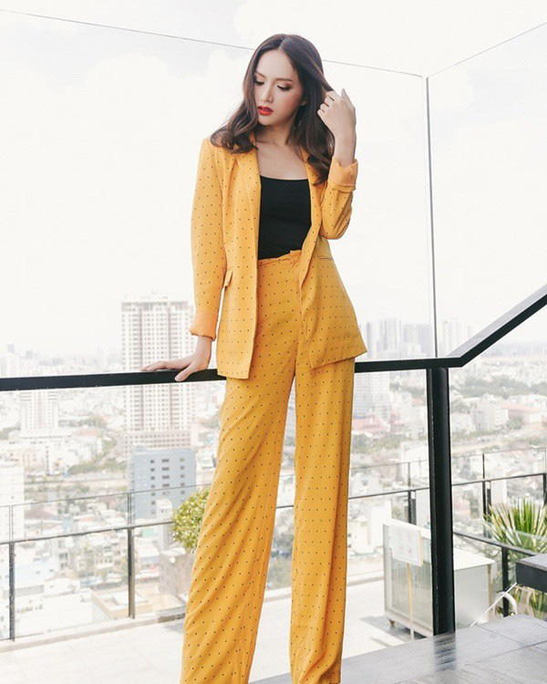 Năm mới thêm một tuổi, nhưng nàng cứ nhắm mấy outfit này, kiểu gì cũng được khen trẻ trung - Ảnh 16.