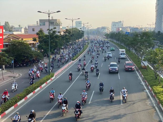 Đêm nay, TP.HCM đón đợt không khí lạnh - Ảnh 1.