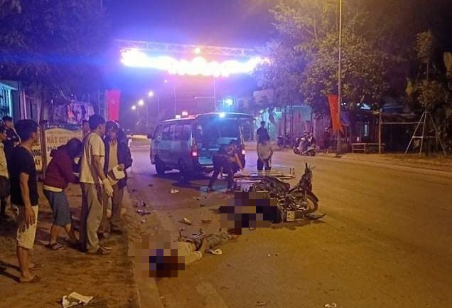 Hòa Bình: 2 xe máy đối đầu trong đêm khiến 2 người tử vong - Ảnh 2.