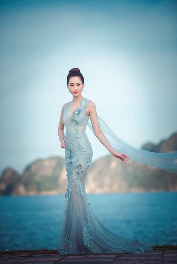 Tuổi 30 của Hoa hậu Việt Nam Đặng Thu Thảo: Mẹ 2 con, nhan sắc không tuổi - Ảnh 3.