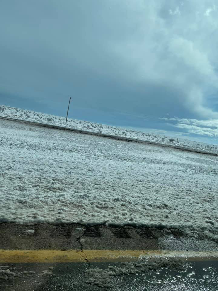 Ph&ugrave;ng Ngọc Huy, Đan Kim: Trải nghiệm kinh ho&agrave;ng 37 tiếng ngập trong b&atilde;o tuyết - Ảnh 4.